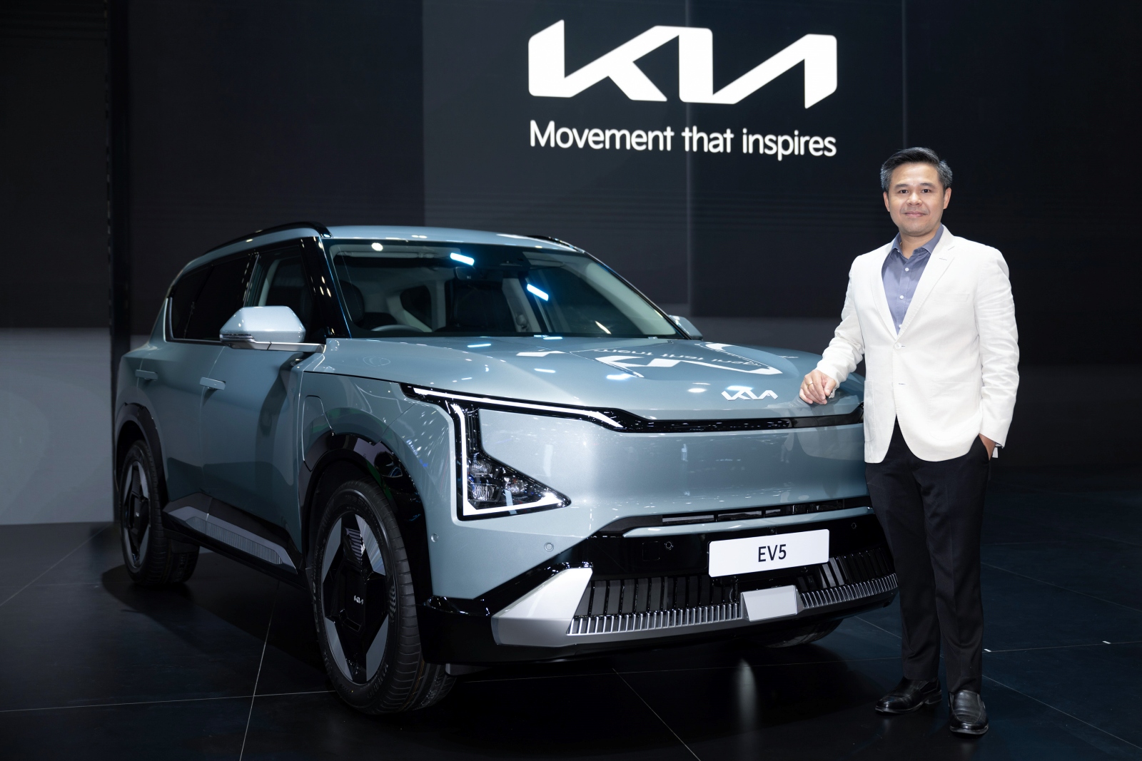 The Kia EV5